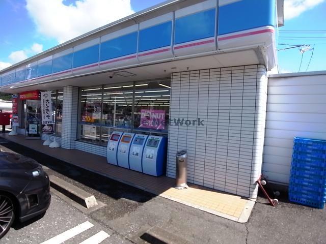 コンビニ　ローソン本巣三橋店（コンビニ）まで358m