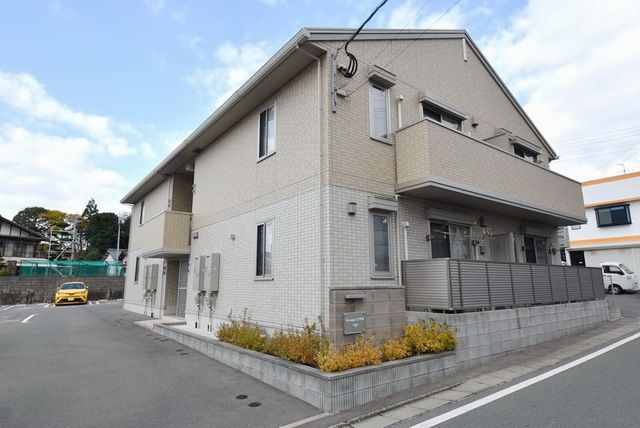 建物外観　存在ある建物です