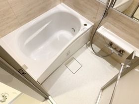 バス・シャワールーム　☆ゆったりくつろげるお風呂☆