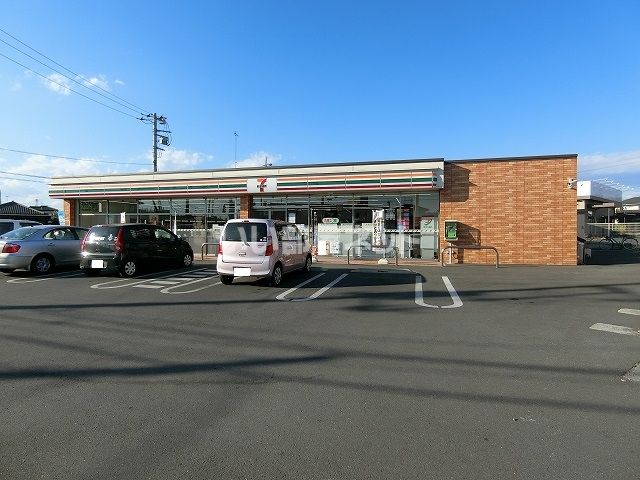 コンビニ　セブンイレブン 太田市宝町店（コンビニ）まで631m