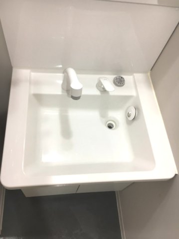 洗面設備　同一仕様写真