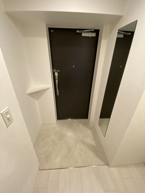 ラ フォルム鎗屋町の玄関写真