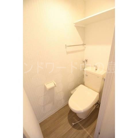トイレ　詳細は、ウィンドワード中の島店までご相談下さい。