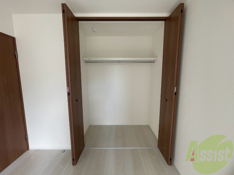 収納　収納もバッチリあるのでお部屋が片付きますよ！