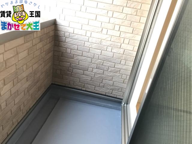 バルコニー　ベランダ