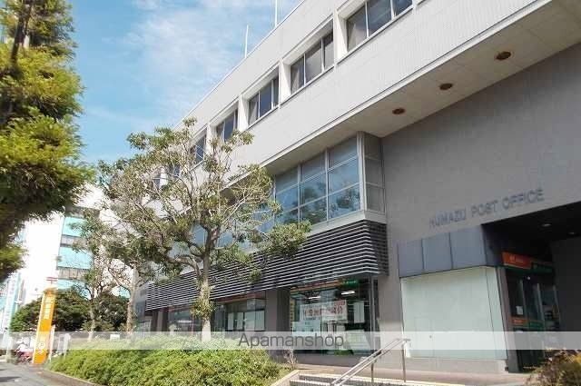郵便局　沼津郵便局（郵便局）まで450m