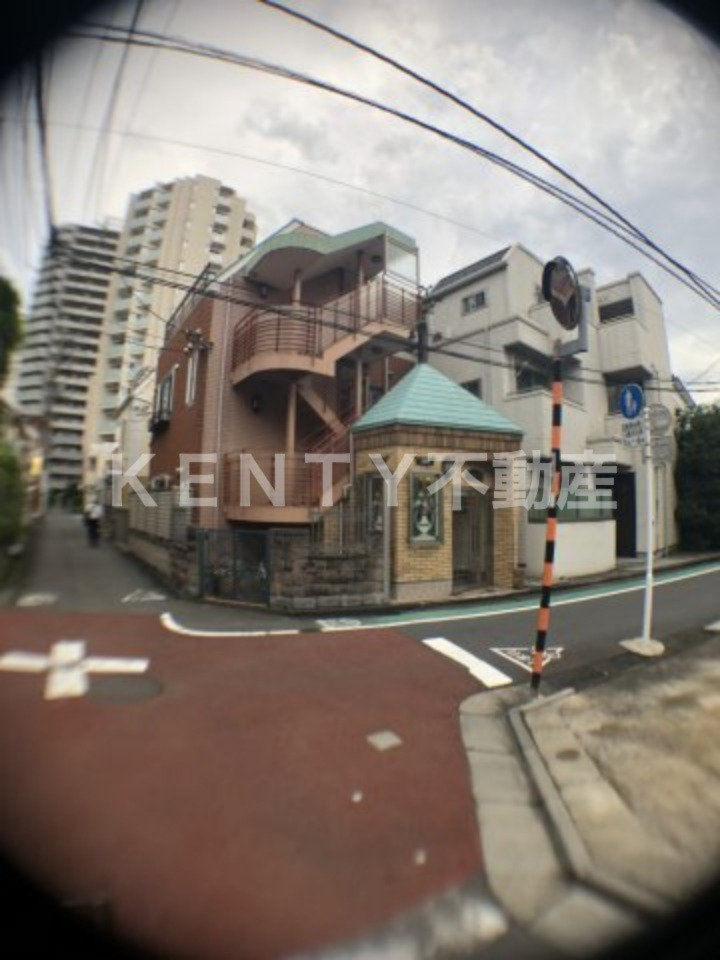 建物外観　外はこのようになっています