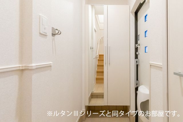 玄関　同メーカー施工例