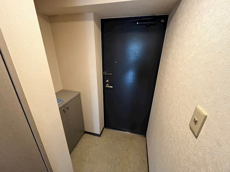 玄関　反転部屋参照