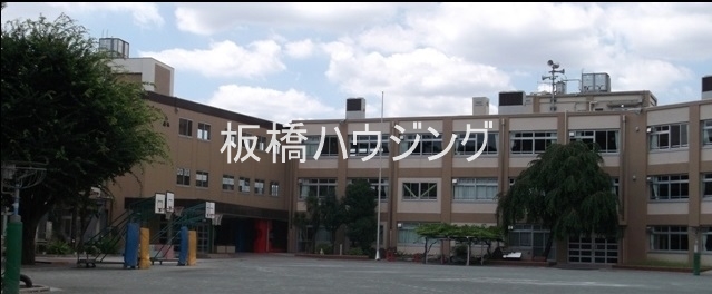 小学校　板橋区立若木小学校（小学校）まで350m