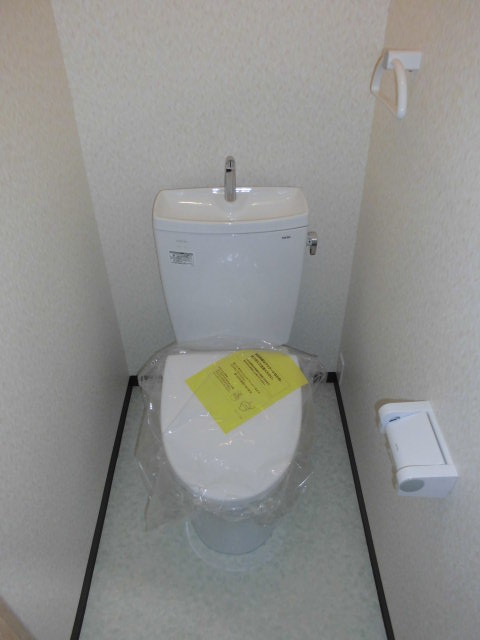 トイレ　参考写真