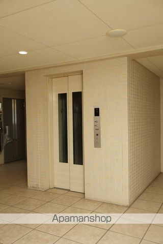ロビー　ロビー