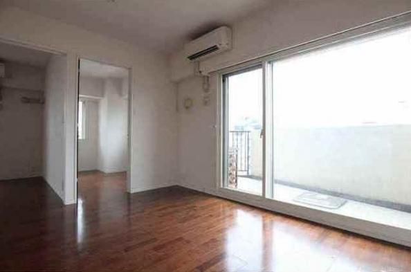居室・リビング　☆明るい居室☆