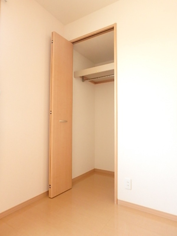 収納　図面と現状に相違がある場合には現状を優先