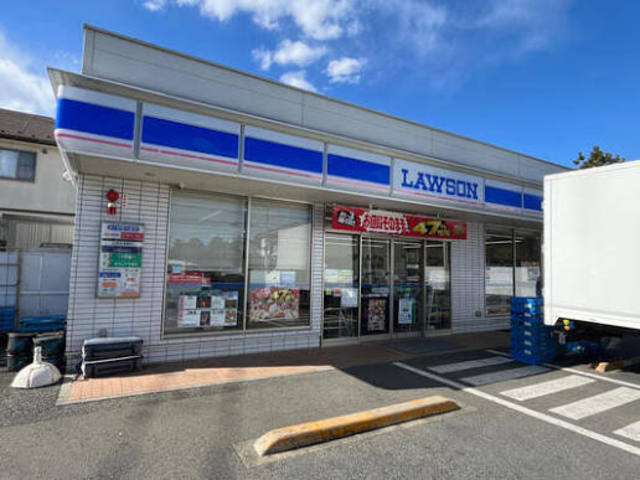 コンビニ　ローソン狛江中和泉三丁目店（コンビニ）まで175m