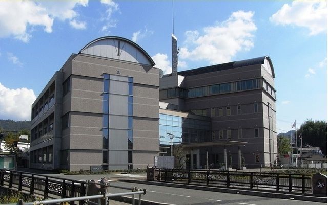 役所　熊野町役場（役所）まで300m