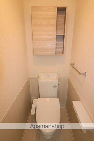 メゾンラフィ―ネのトイレ写真
