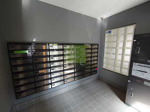 クレアシオン市ヶ谷西の外観写真