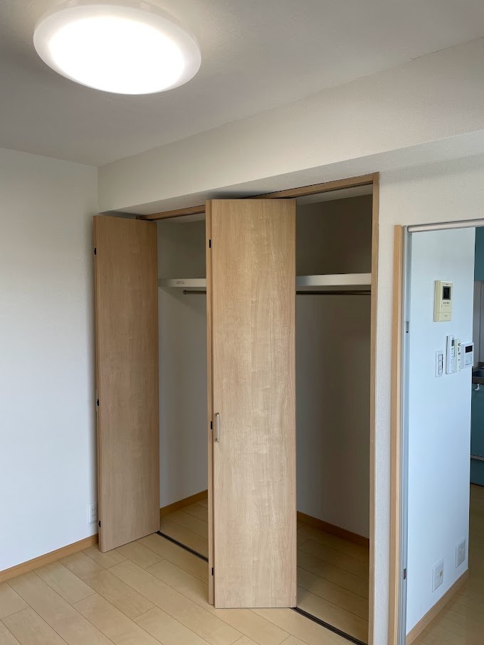 マンション第2明大前の内装写真