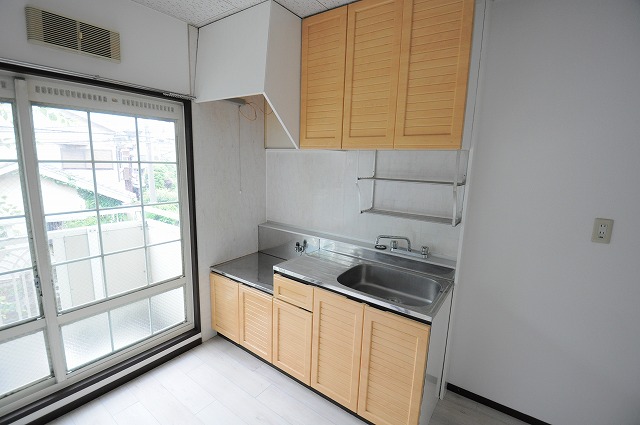 キッチン　※間取りに相違がある場合現況優先です。別部屋参考写真