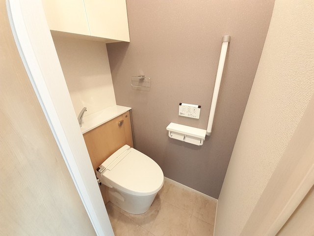 トイレ　清潔感のあるトイレです。