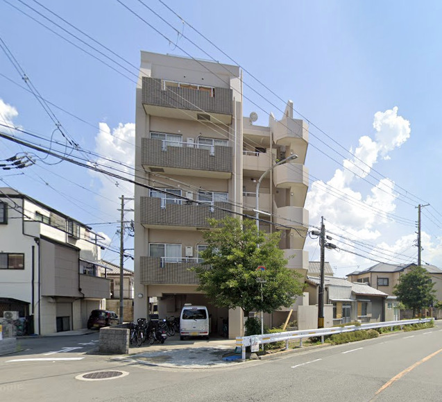 ＪＲ東海道本線 吹田駅 徒歩8分 築32年