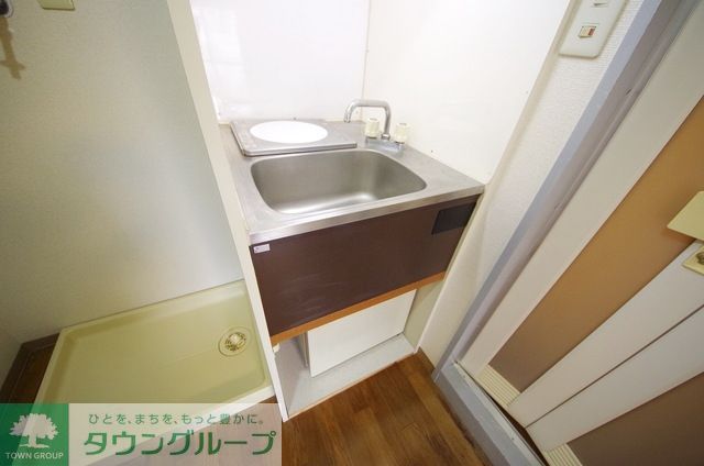 キッチン　同建物別号室