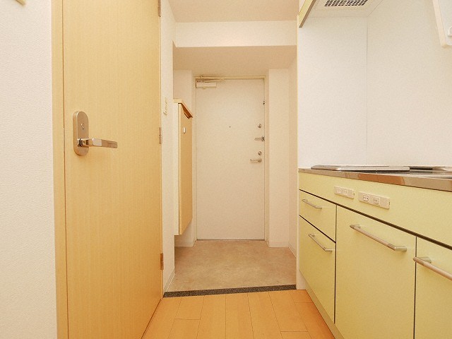 セレニテ難波西のキッチン写真