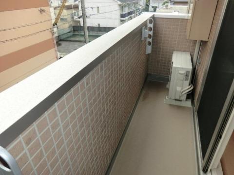 バルコニー　ベランダ
