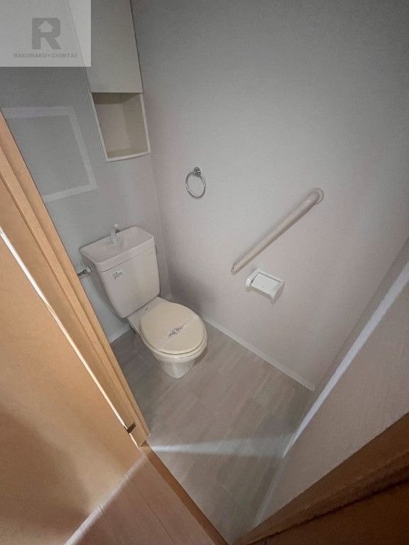ルネ・グランシャリオのトイレ写真