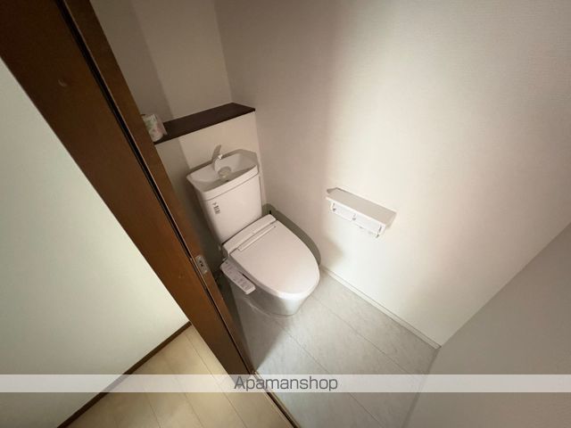 京阪本線 門真市駅 徒歩8分 2階建 築6年のトイレ写真