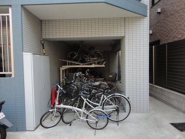 駐車場　★駐輪場★