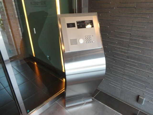 エントランス　★オートロック対応★