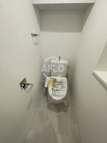 トイレ　スプランディッド中之島DUE　トイレ