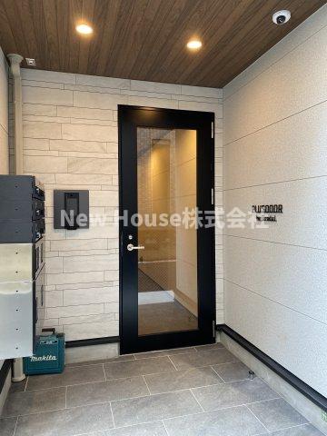プラスドア目白台の外観写真