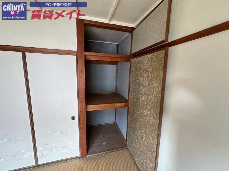 収納　同型別室のお写真です