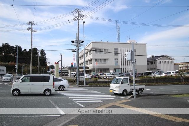 警察署・交番　掛川警察署（警察署・交番）まで1001m