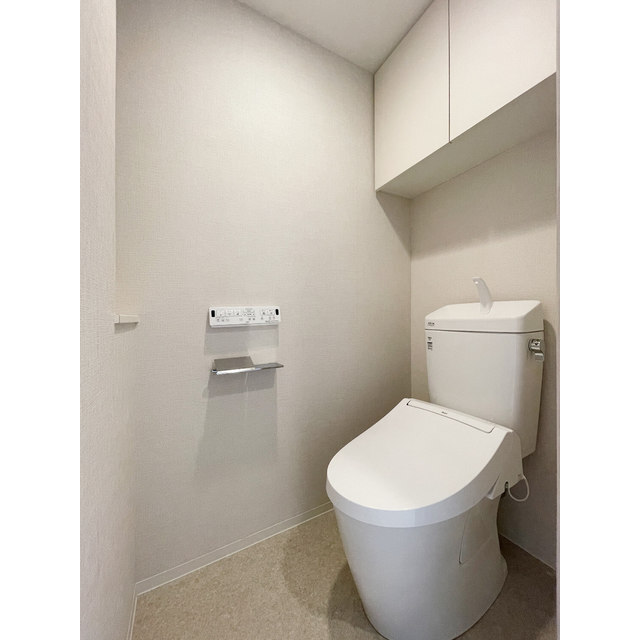 HF北千住レジデンスのトイレ写真
