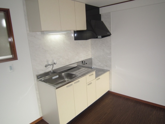 棒屋助信ハイツのキッチン写真