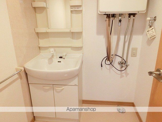 盛岡市 3階建 築20年の内装写真