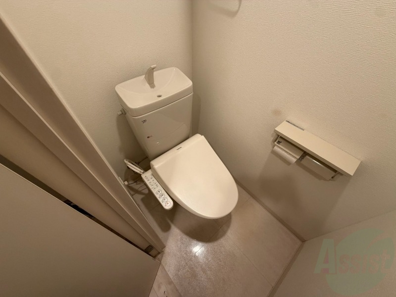 トイレ　トイレです。ウォシュレット付を探している方、おすすめです！