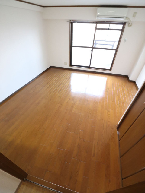 その他部屋・スペース　明るいお部屋です