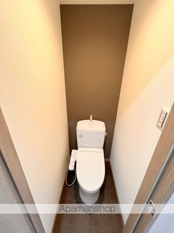Ruhe文化公園前通りのトイレ写真