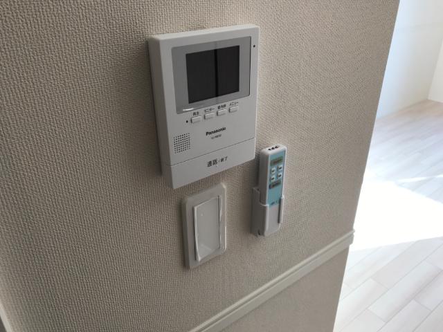 セキュリティ　カメラ付インターホン