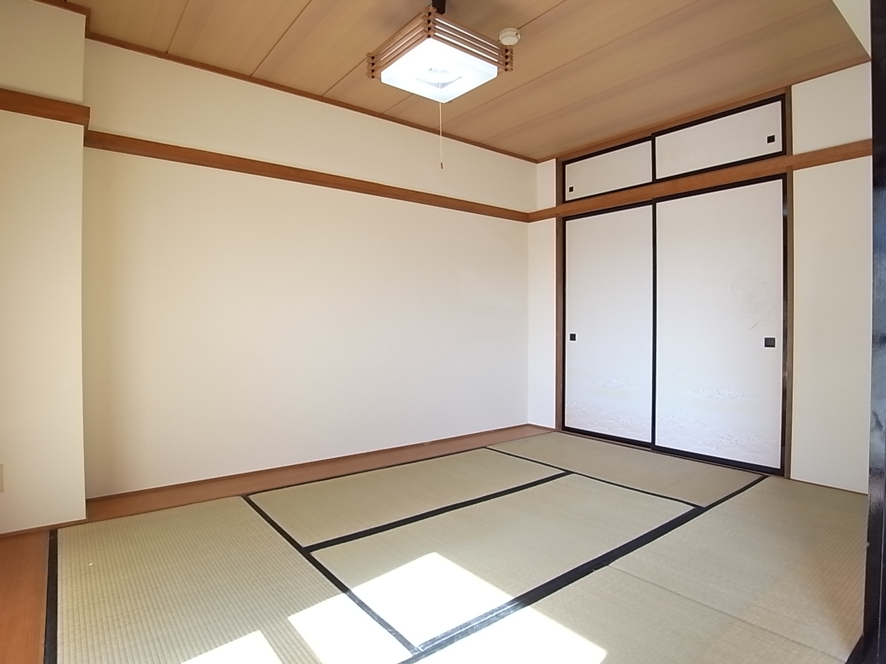 クレセール千葉の内装写真