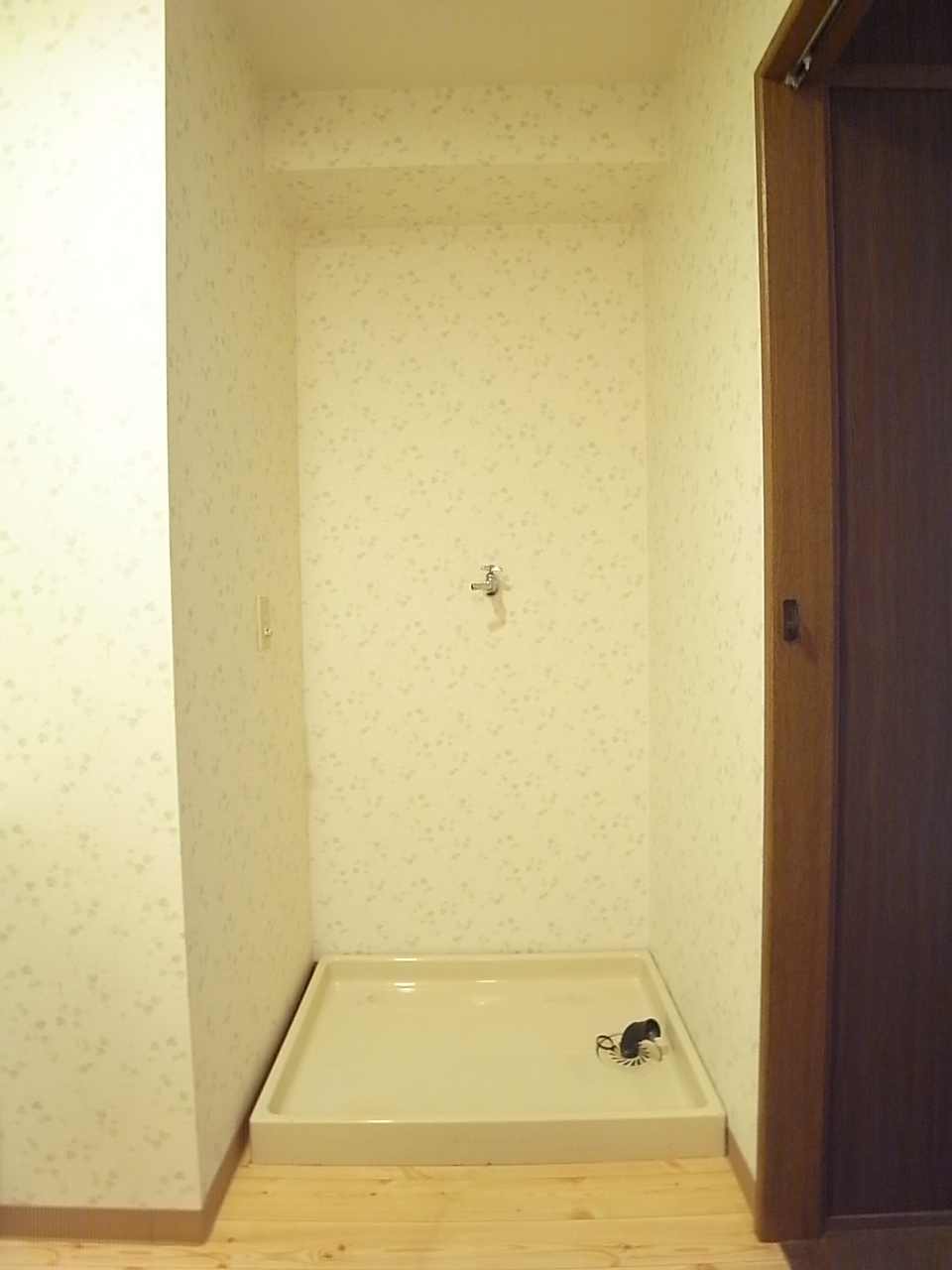 クレセール千葉の内装写真