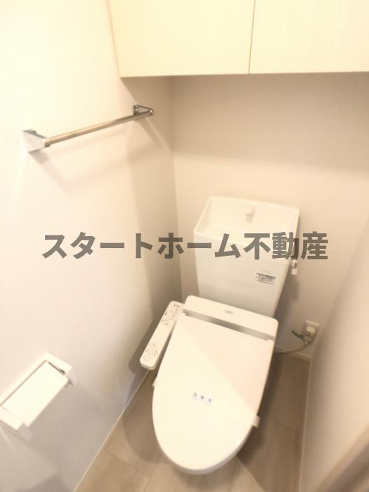 ＪＲ鳴門線 鳴門駅 徒歩18分 2階建 築11年のトイレ写真