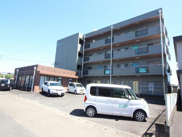 都城市 4階建 築37年の外観写真