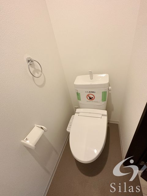 ＪＲ片町線 四条畷駅 徒歩7分 3階建 新築のトイレ写真