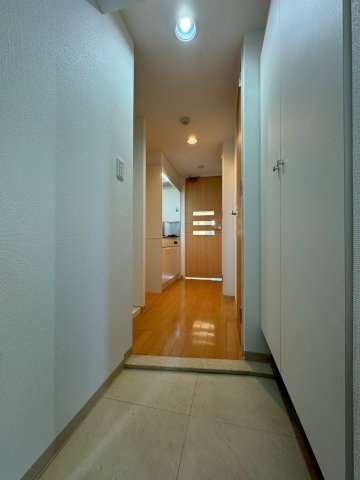 地下鉄鶴舞線 鶴舞駅 徒歩5分 14階建 築19年の玄関写真